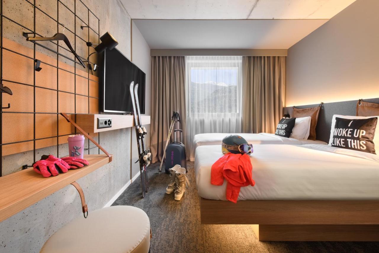 Moxy Sion Hotel Ngoại thất bức ảnh