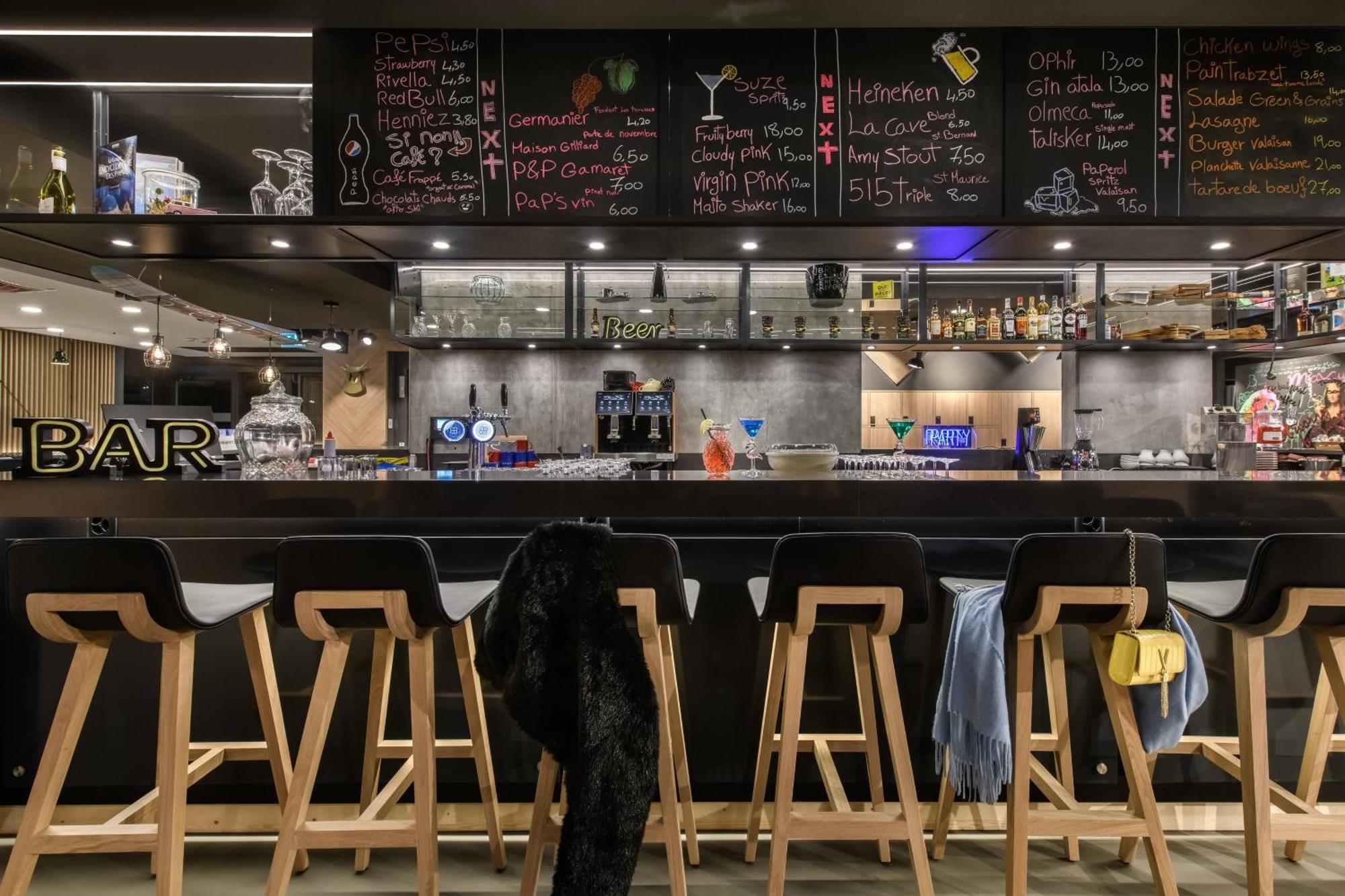 Moxy Sion Hotel Ngoại thất bức ảnh